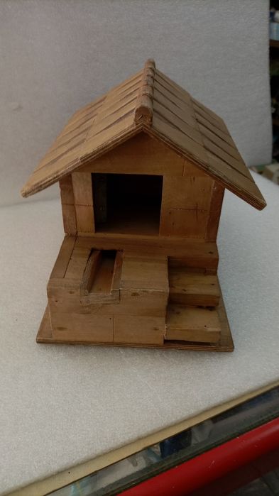 Moinho de água em madeira