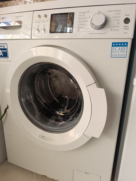 Máquina de lavar roupa Bosch