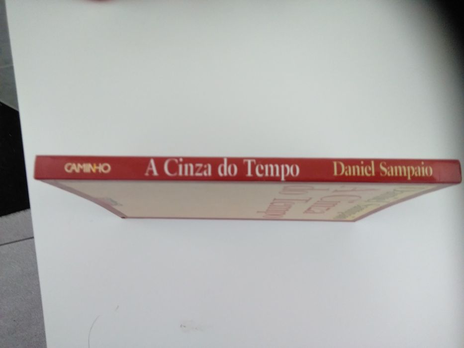 A cinza do tempo