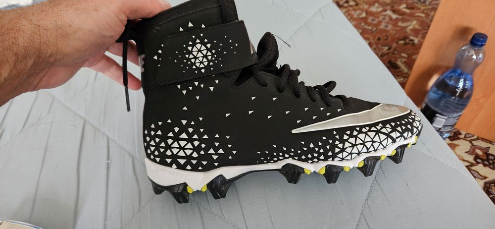 T Korki do futbolu amerykańskiego Nike Force savage sharlk