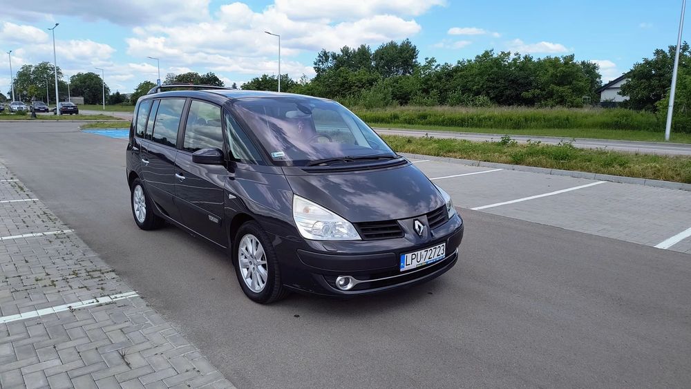 Renault Espace Bardzo dobrze utrzymane auto, w dobrej kondycji w fajnej konfiguracji.