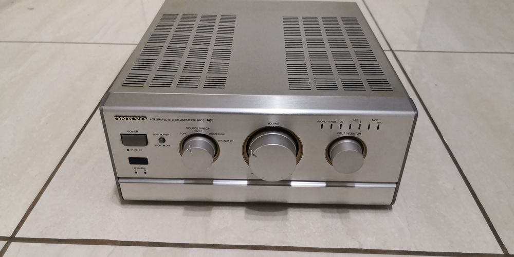 Piękny wzmacniacz stereo Onkyo A-922R1