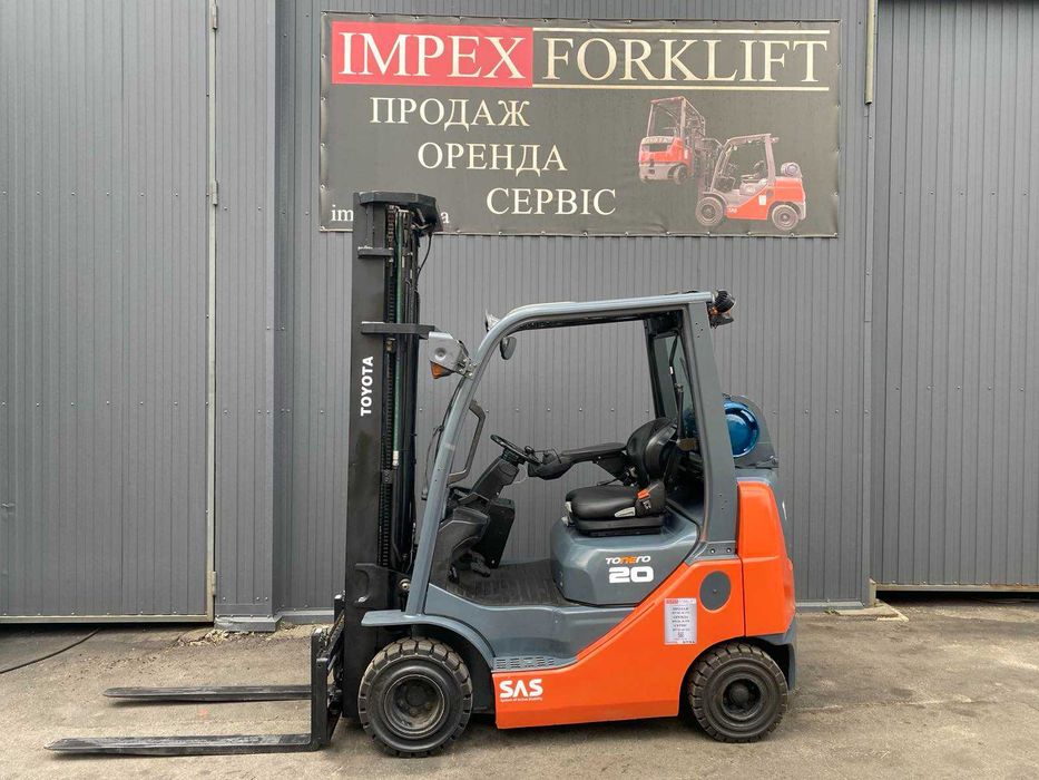 Погрузчик газовий TOYOTA 02-8FGKF20, 2т, підйом-6.0м, навантажувач на складі