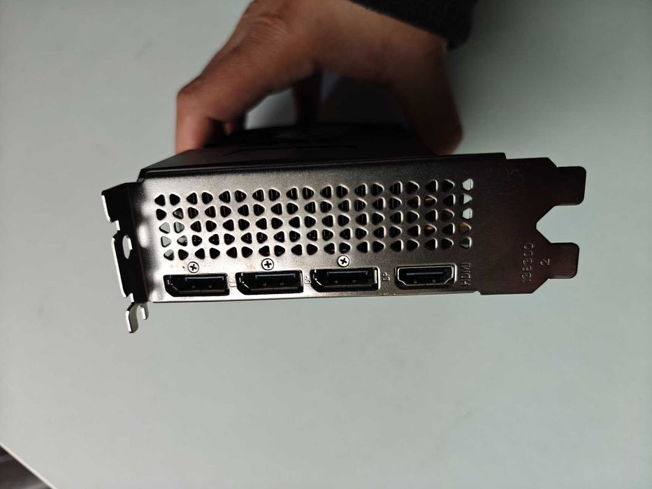 Placa Gráfica ZOTAC GeForce RTX 3050 8GB