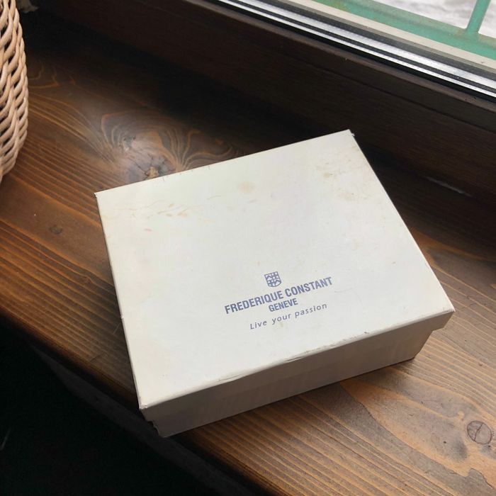 Часы Годинник  Frederique Constant Persuasion FC-303NM4P5