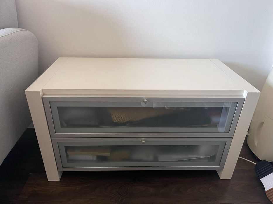 2 Móveis brancos com gavetas em vidro fosco - ótimo estado