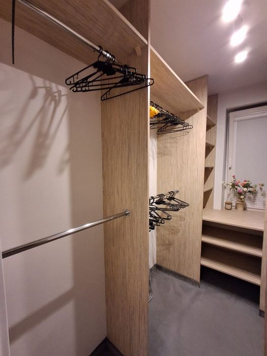 WYSOKI STANDARD  80m²   2  sypialnie  klimatyzacja  Balkon  Garaż i Miejsce Postojowe  Zana60
