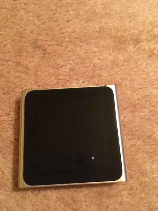 I pods mp3 mp4 mp5 iphone