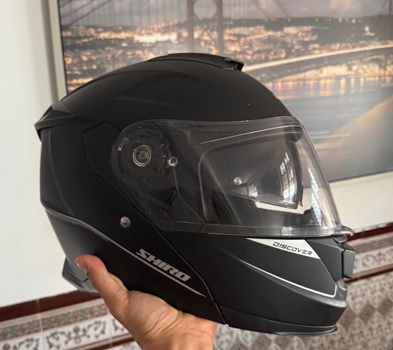 Capacete de mota Shiro L