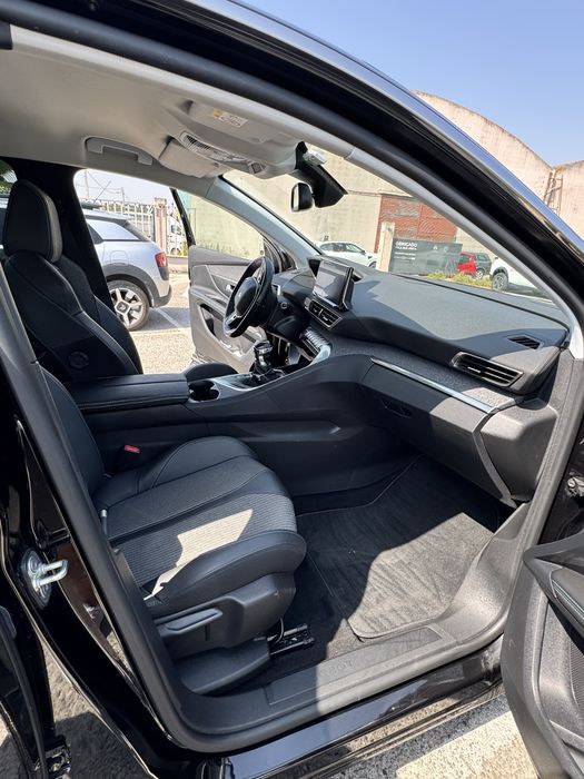 Peugeot 3008 1.5 BlueHDi Allure Pack – 2022 | Nacional