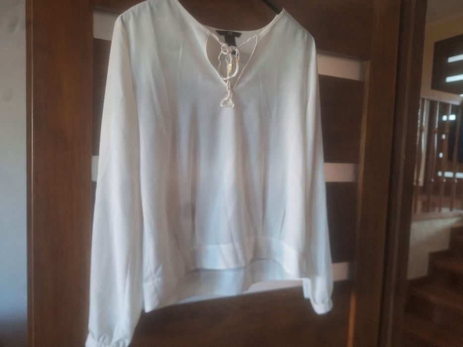 Bluzka damska H&M rozm.S stan bardzo dobry.