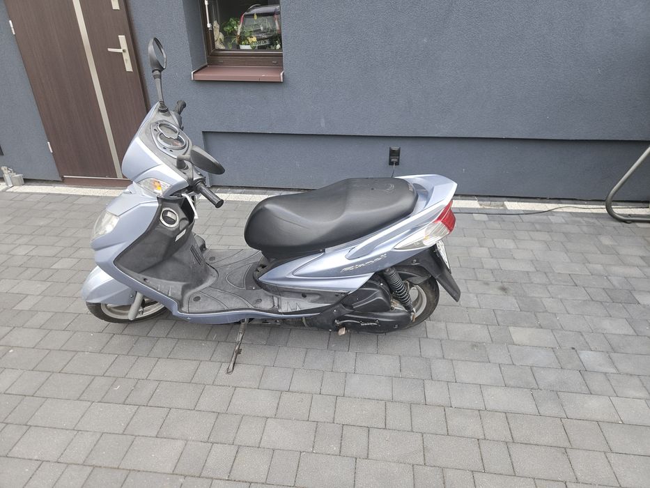 Skuter MBK pojemność 125