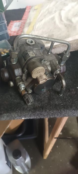 Vende-se peças motor 2.2 177 cv toyota avensis t25