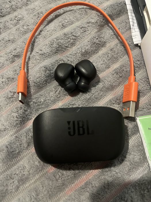 Наушники jbl wave buds