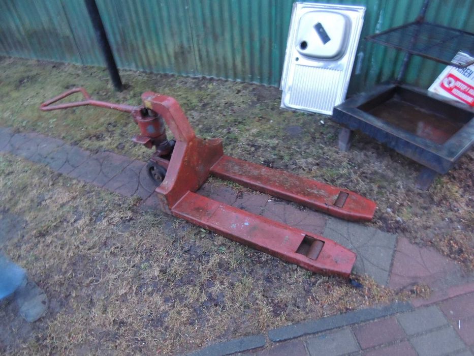 Wózek ręczny paletowy Paleciak uszkodzony