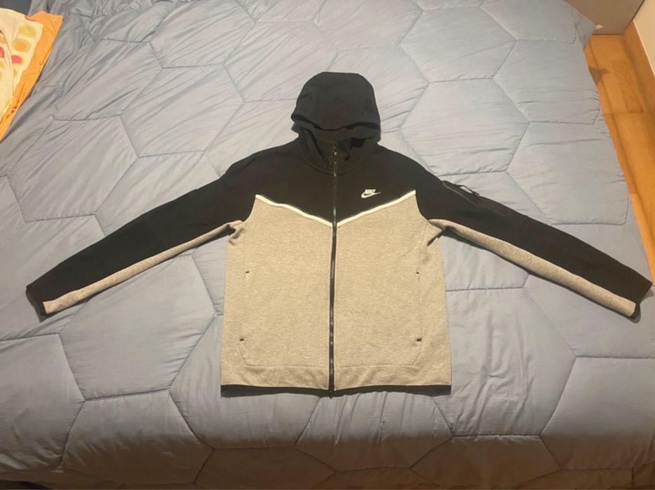 Casaco Nike Tech Fleece