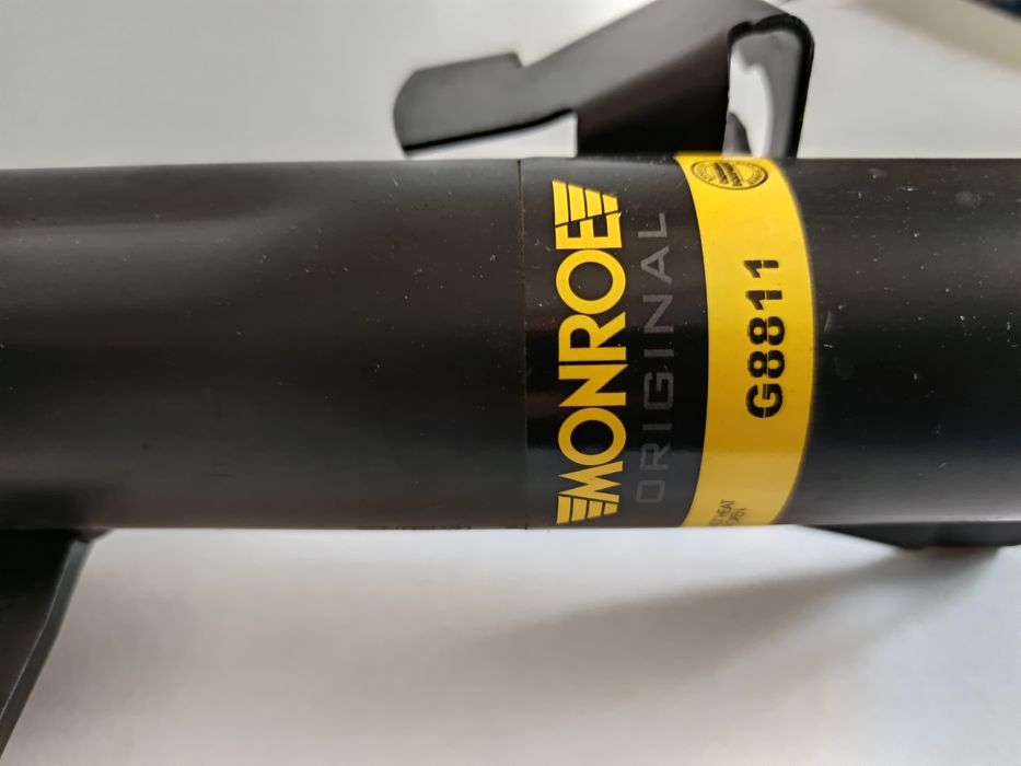 Amortecedor da marca  Monroe, eixo dianteiro, lado direito,  Volvo V50