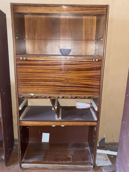 Отдам шкаф , самовывоз