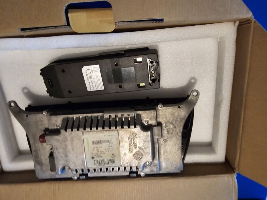 Продам манітор до икс 6 -2008-2014