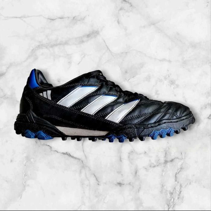 Кожаные кроссовки (сороканожки, футзалки) Adidas