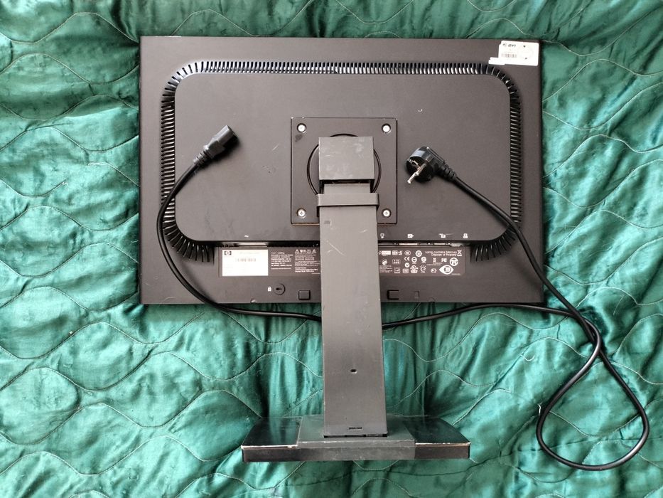 Монітор HP Compaq LA2205wg 22"