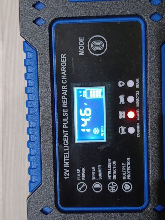 Зарядний 12в автоматичний пристрій