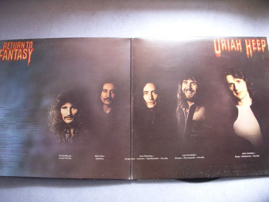 Uriah  Heep  ( UK  ORIGINAL )