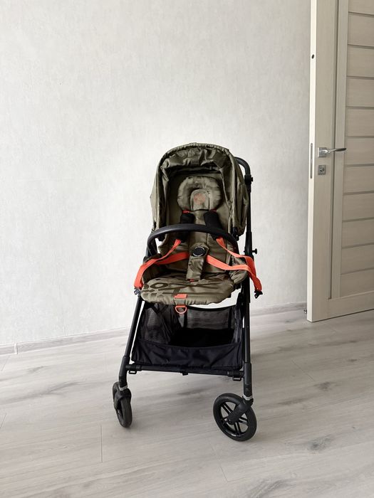 Коляслка Cybex melio