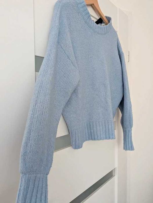 Sweter  błękitny