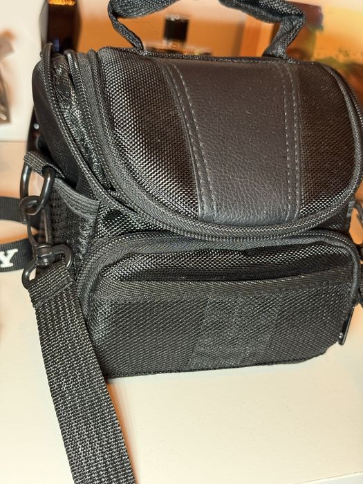 Maquina fotográfica Sony Alpha 6100