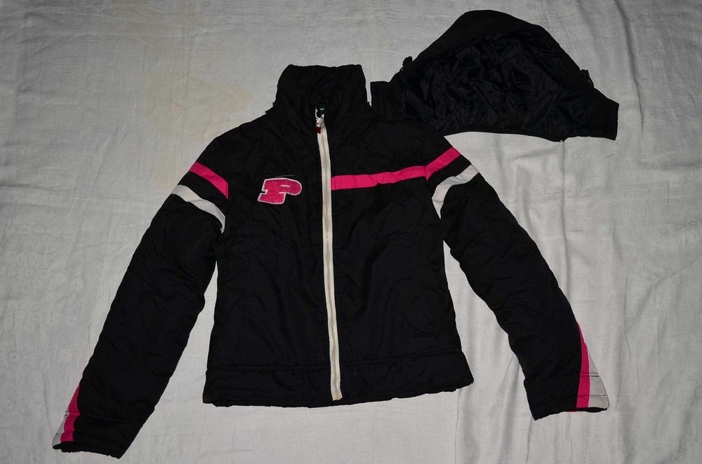 Нова куртка із капюшоном всередині фліс вітронепроникна тепла якісна