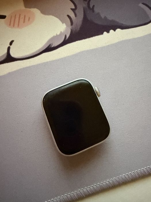 Sprzedam Apple Watch SE 44 mm