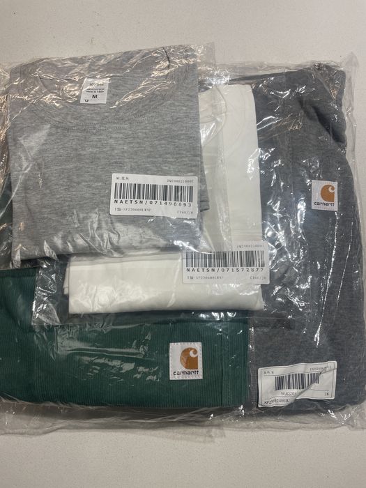 T-shirts, calções e hoodie - Carhartt