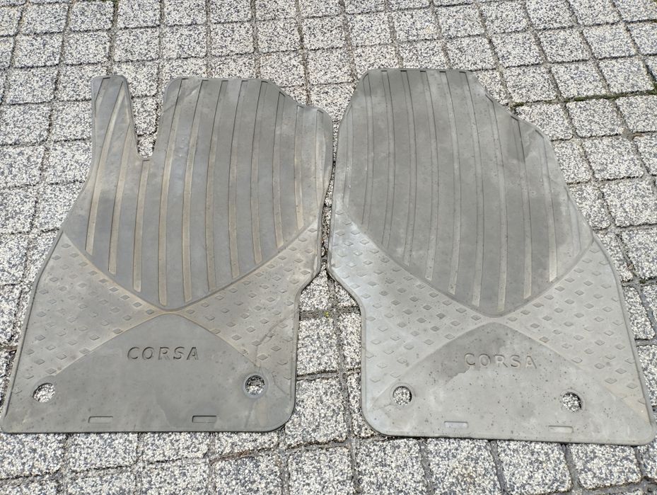 Tapetes Opel Corsa 2011