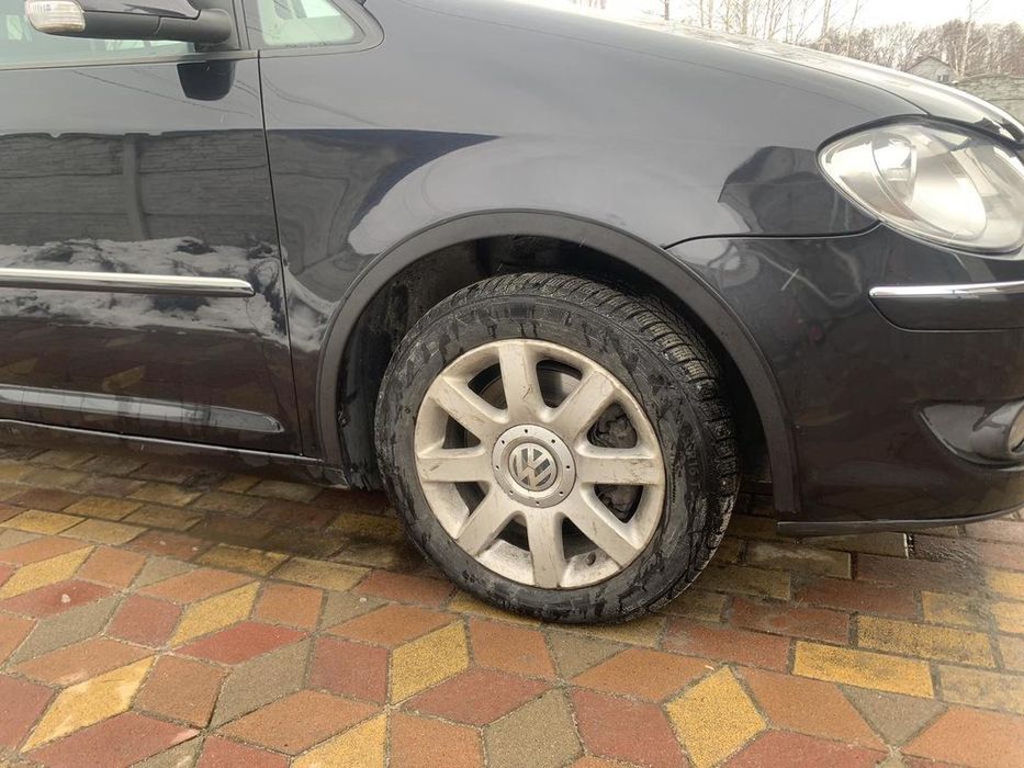 Volkswagen Touran 2006-2010 рр. Накладки на арки (4 шт, чорні)