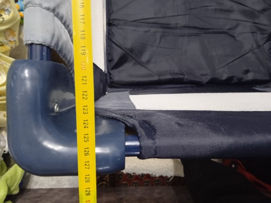 Манеж в чудовому стані як новий