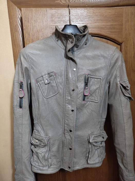 Модная кожаная Куртка/женская/розмір С-М