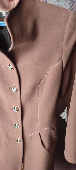 Пальто весна/ осінь в ідеальному стані