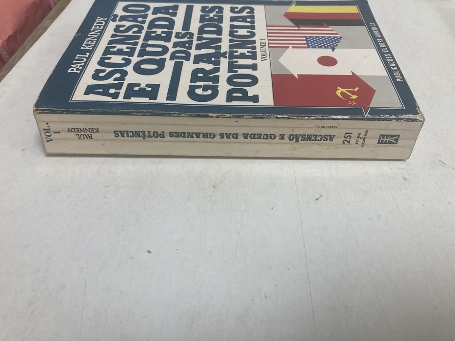 2 Livros A Ascensão e Queda das Grandes Potências, Vol. I e II