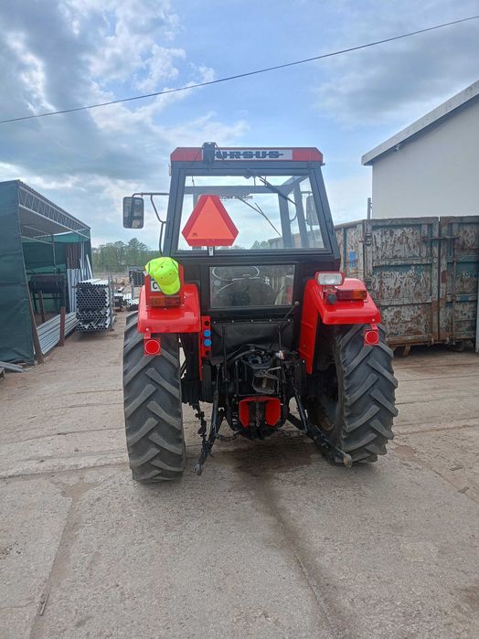 Traktor Ursus3512