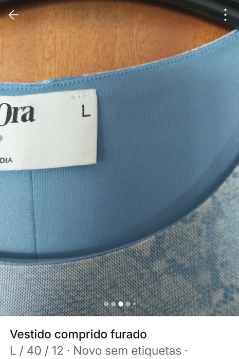 Vestido comprido em azul