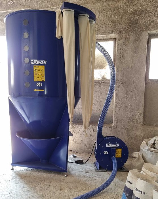 Змішувач Кормозмішувач Комбікорм