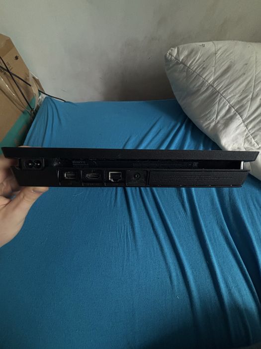 Ps4 slim z ssd na 1TB