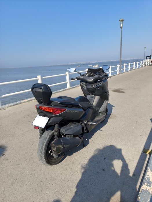 Vendo Yamaha xmax 400