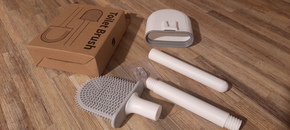 Turystyczna szczotka do wc