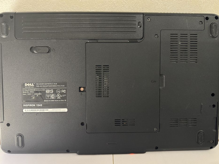 Ноутбук DELL  Inspiron