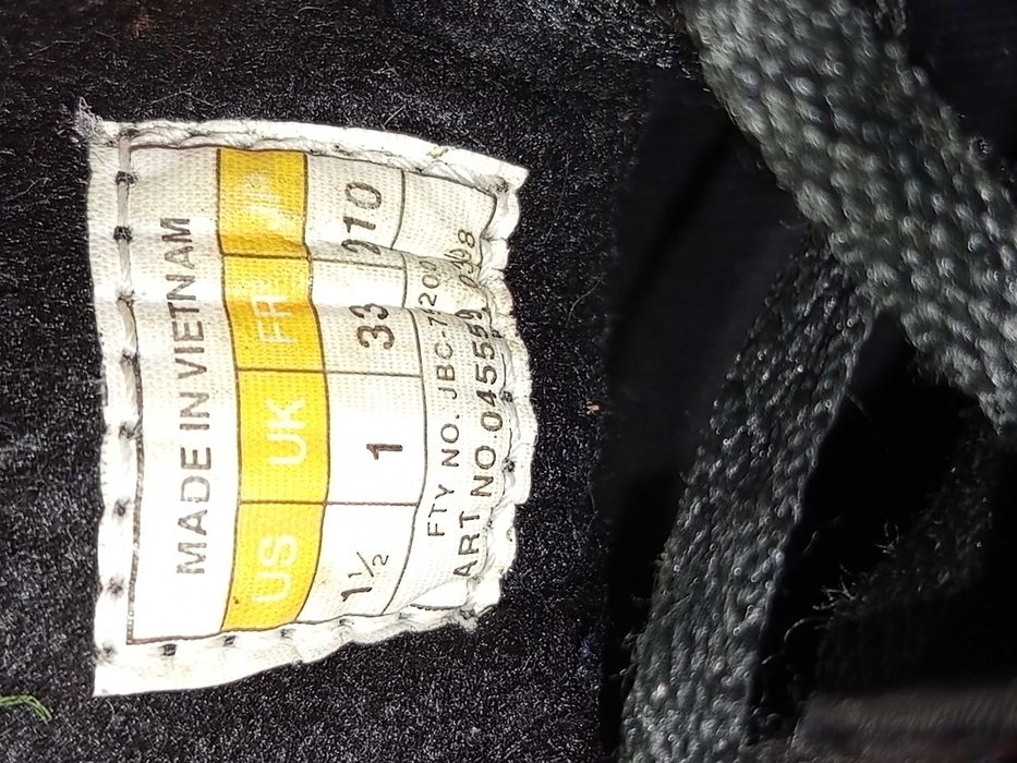 Adidas Stratos Goal rozm. 33 [21] Halówki