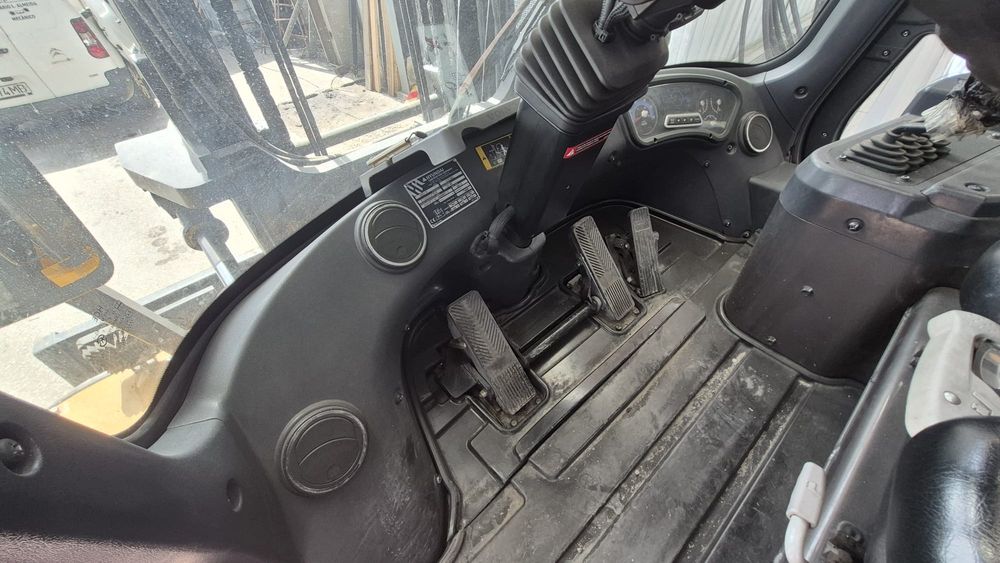 Empilhador Diesel HYUNDAI