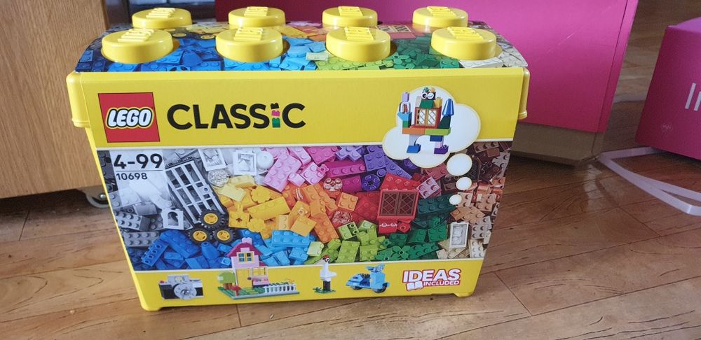 LEGO® 10698 Classic -Large Creative Brick Box