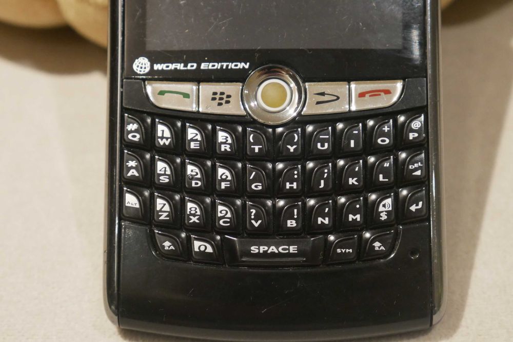 BlackBerry 8830 World Edition telefon